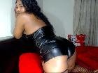 latexbootsQueen - Queen mit Latex und glänzenden Stiefeln